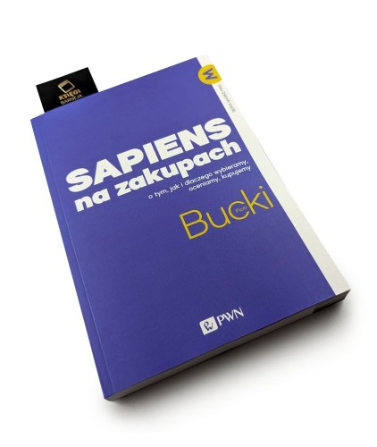 sapiens na zakupach.jpg